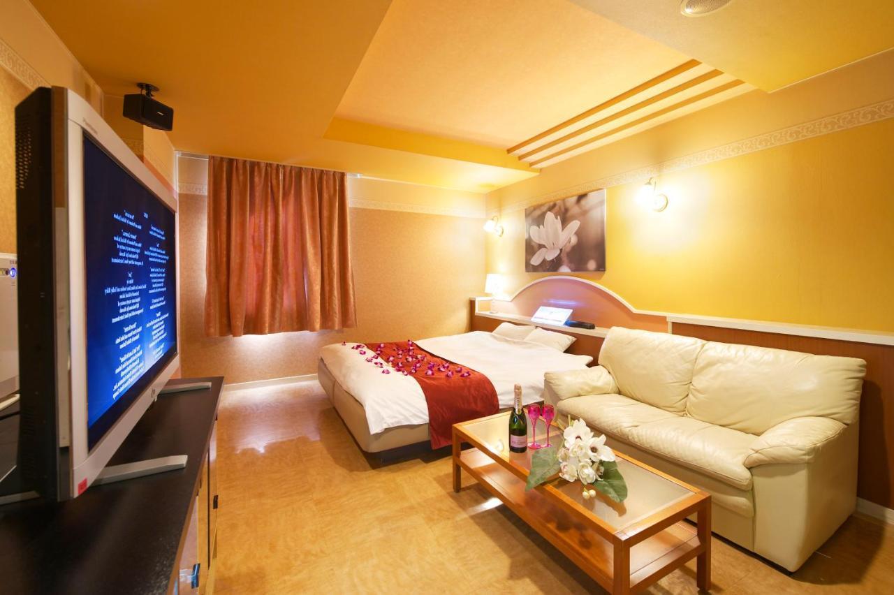 Hotel Park Inn (Adults Only) Higashimatsuyama Exterior foto