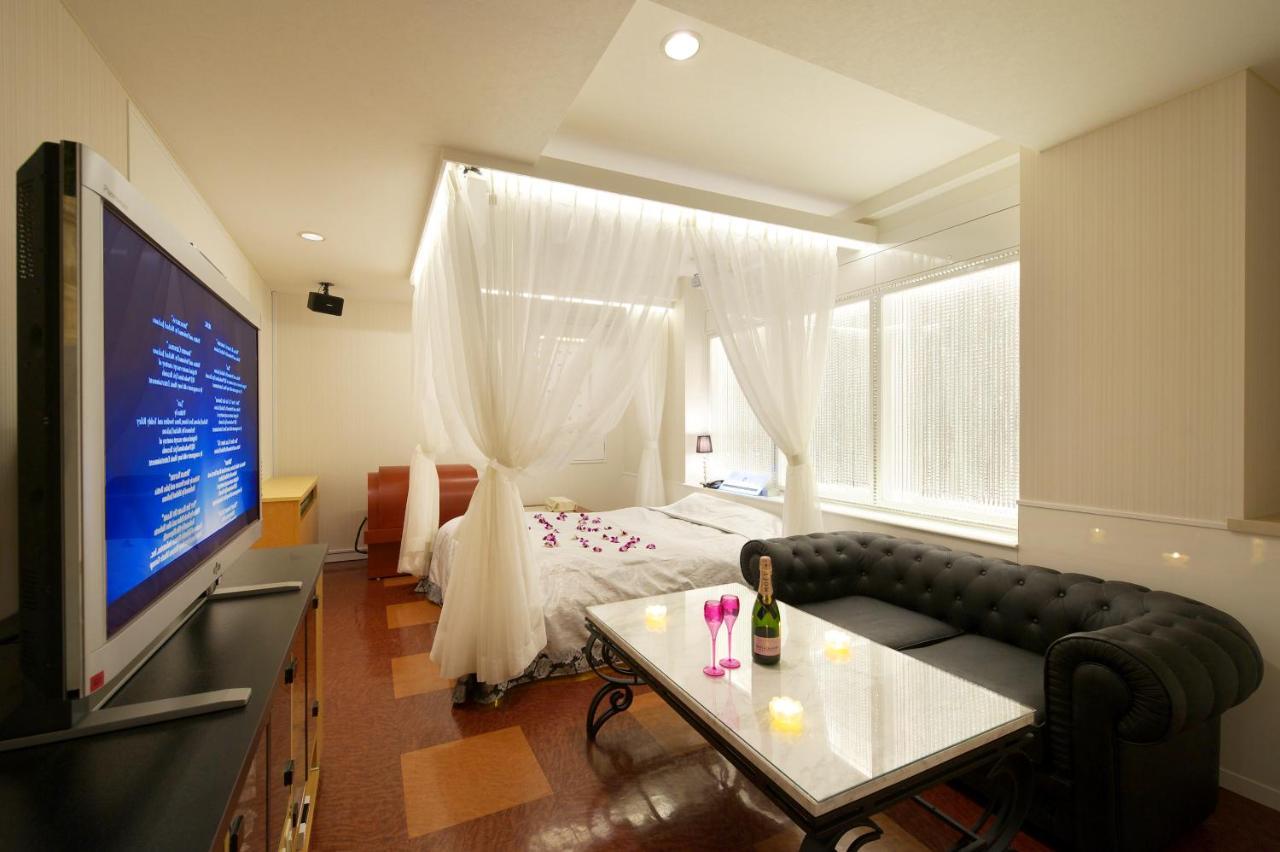 Hotel Park Inn (Adults Only) Higashimatsuyama Exterior foto